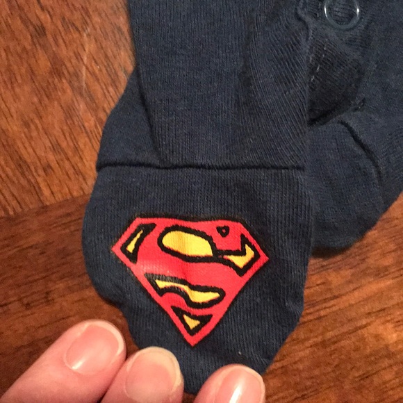 Footed Superman Onesie - Picture 2 of 4